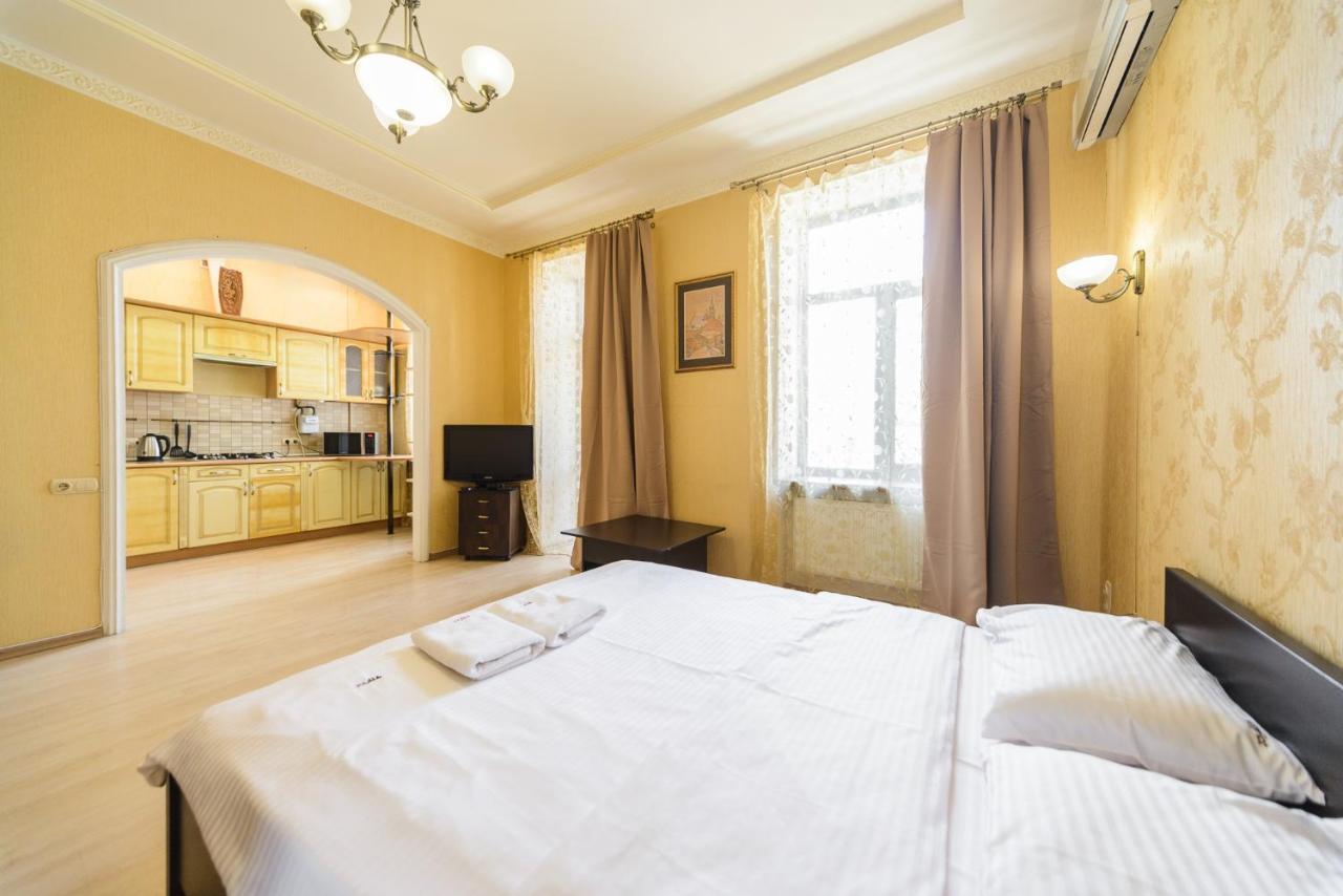 911 Apartments Center Kiev Bagian luar foto