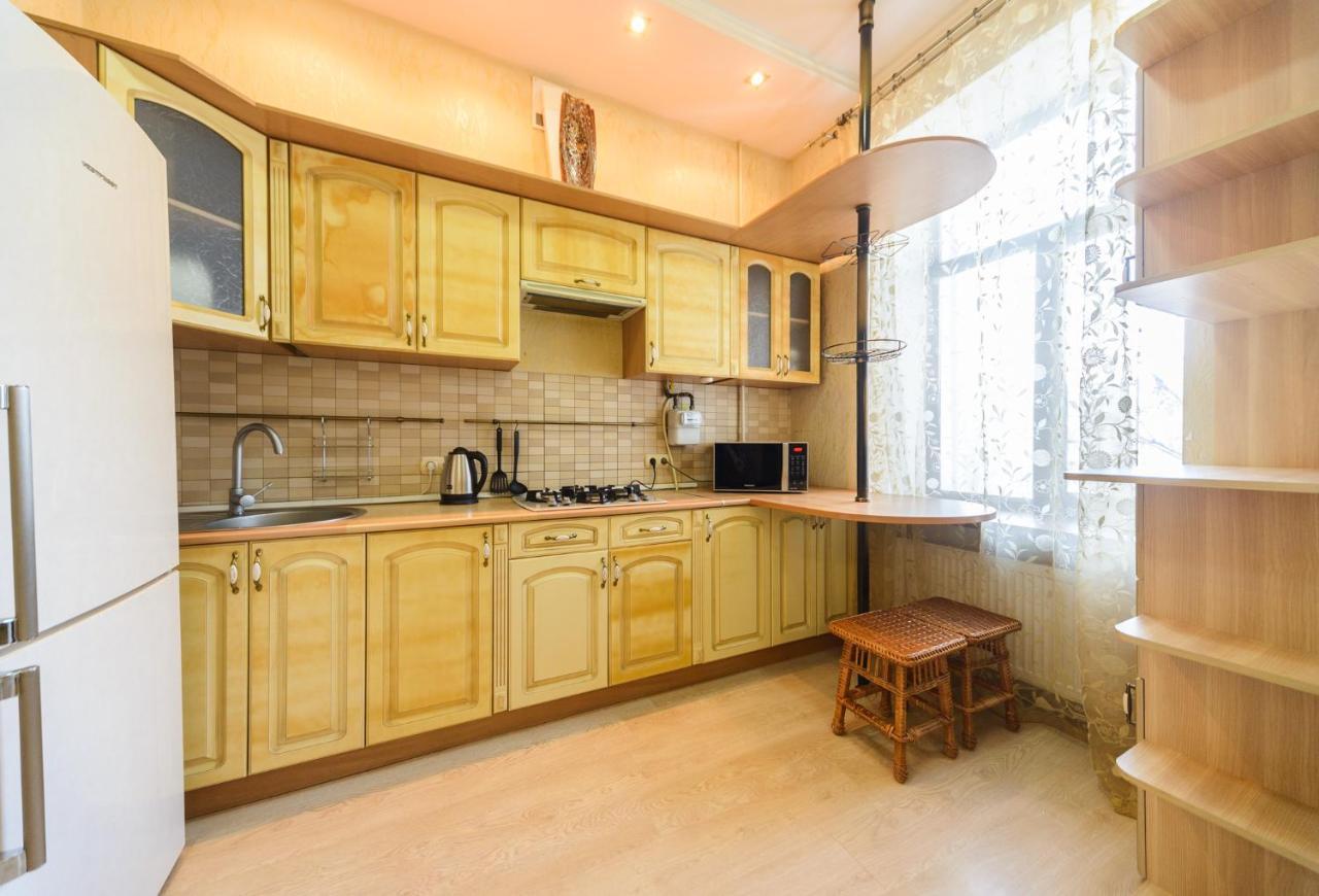 911 Apartments Center Kiev Bagian luar foto