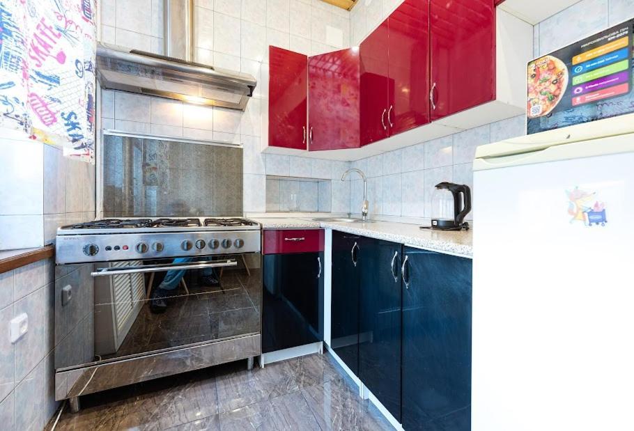 911 Apartments Center Kiev Bagian luar foto