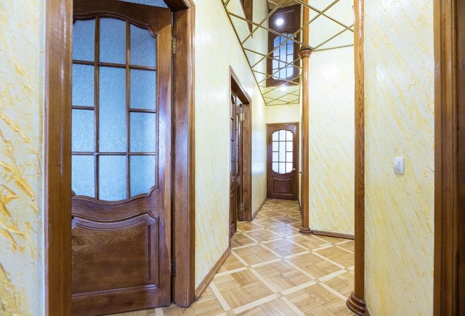 911 Apartments Center Kiev Bagian luar foto
